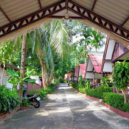 Ssp Bungalow Трат Екстер'єр фото